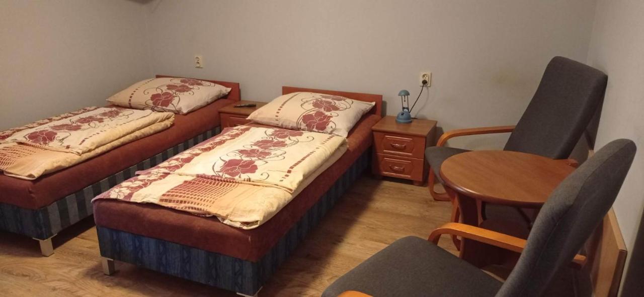 Zajazd U Doktora Lubrza  Exterior foto