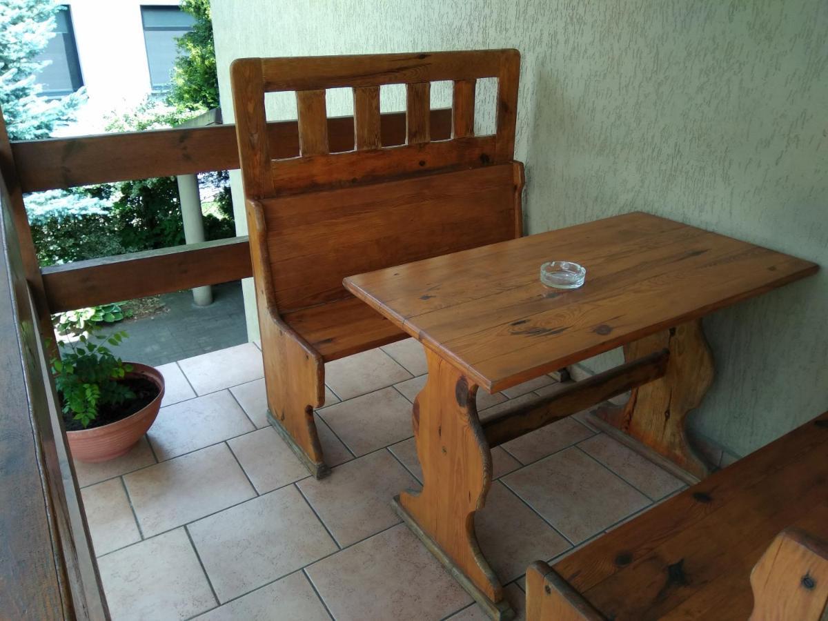 Zajazd U Doktora Lubrza  Exterior foto