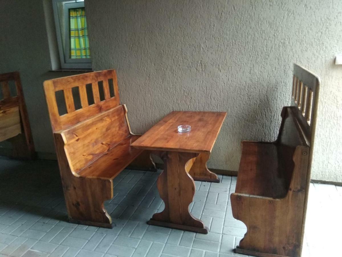 Zajazd U Doktora Lubrza  Exterior foto