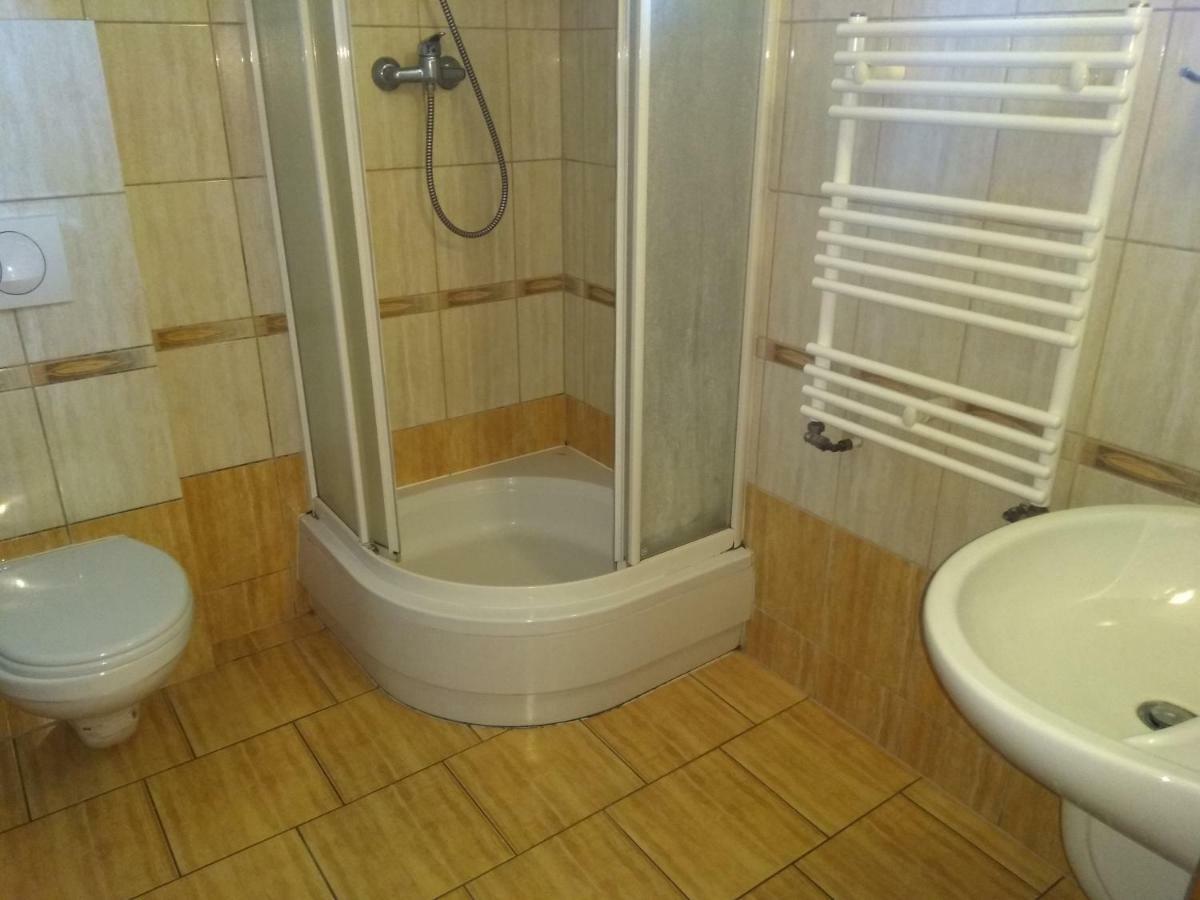Zajazd U Doktora Lubrza  Exterior foto